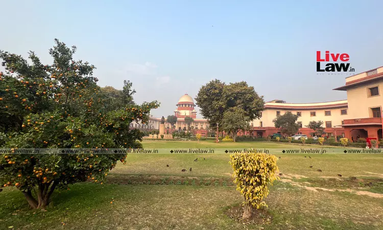 Difference In Pay-scale Based On Academic Qualifications Valid Even If Nature Of Work Is The Same : Supreme Court Difference In Pay-scale Based On Academic Qualifications Valid Even If Nature Of Work Is The Same : Supreme Court