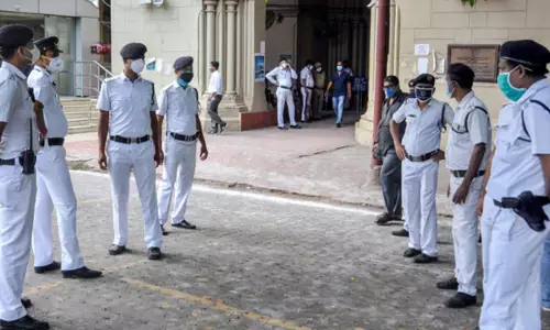 Calcutta High Court Seeks States Reply On Guidelines Governing Police Action During NEET Protests, Status Report On Violence