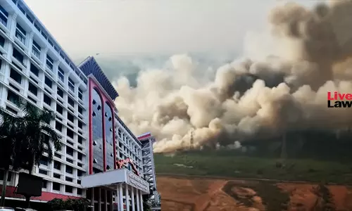 Brahmapuram Fire Indicator Of Lurking Disasters: Kerala High Court To Monitor Implementation Of Solid Waste Management Rules Brahmapuram Fire Indicator Of Lurking Disasters: Kerala High Court To Monitor Implementation Of Solid Waste Management Rules