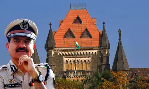 Antilia Bomb Scare-Mansukh Hiren Murder Case: Bombay High Court Refuses To Order Probe Against Former Mumbai Police Commissioner Parambir Singh