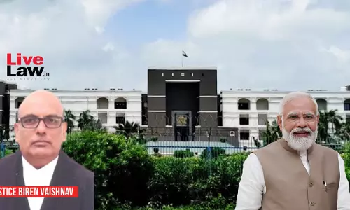 BREAKING: Gujarat High Court Quashes CIC’s Order Directing Gujarat Varsity To Provide Info On PM Modi’s Degree; ₹25K Imposed On Delhi CM Kejriwal