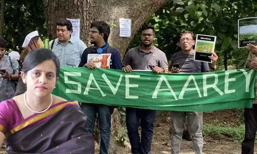 Democratic Right Of Citizens To Protest & Persuade: Bombay HC Quashes FIR Against Green Activist Who Sent Messages To Metro Director To Save Aarey Forest Democratic Right Of Citizens To Protest & Persuade: Bombay HC Quashes FIR Against Green Activist Who Sent Messages To Metro Director To Save Aarey Forest