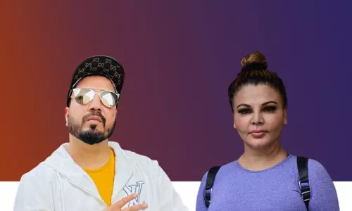 Misunderstanding Cleared, No Point Continuing Differences: Mika Singh In Bombay High Court To Quash Molestation Case For Kissing Rakhi Sawant In 2006