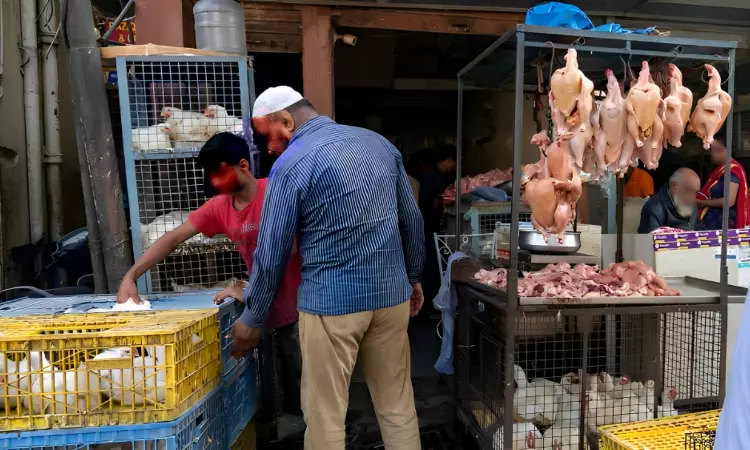 “No Unsafe Food Items To Enter J&K: High Court Orders Crackdown On Rotten Meat & Adulterated Products “No Unsafe Food Items To Enter J&K: High Court Orders Crackdown On Rotten Meat & Adulterated Products