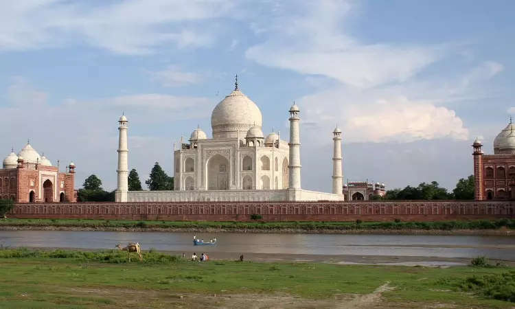 NGT Directs Uttar Pradesh Chief Secretary To Take Action Against Yamuna River Pollution In Agra NGT Directs Uttar Pradesh Chief Secretary To Take Action Against Yamuna River Pollution In Agra