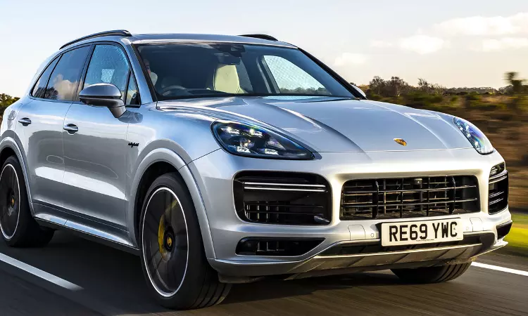 NCDRC Directs Porsche To Pay 10 Lakh Compensation With Interest To Customer For Misrepresenting Car’s Manufacturing Year NCDRC Directs Porsche To Pay 10 Lakh Compensation With Interest To Customer For Misrepresenting Car’s Manufacturing Year
