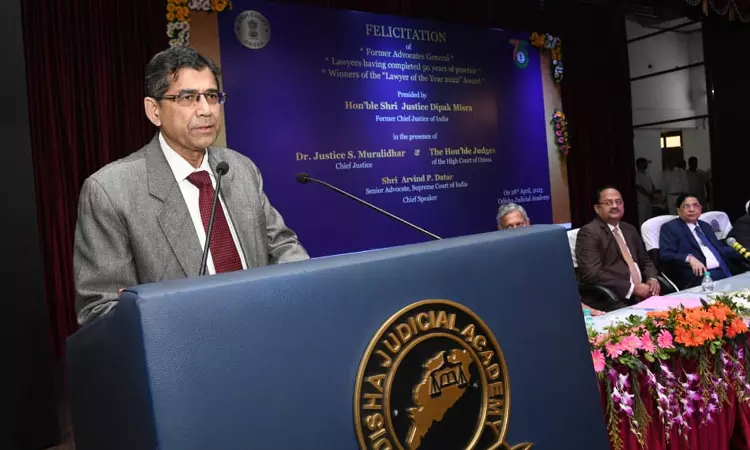Honesty May Not Pay Immediately In Legal Profession But In Long-Run It Always Pays: Senior Advocate Arvind Datar Honesty May Not Pay Immediately In Legal Profession But In Long-Run It Always Pays: Senior Advocate Arvind Datar