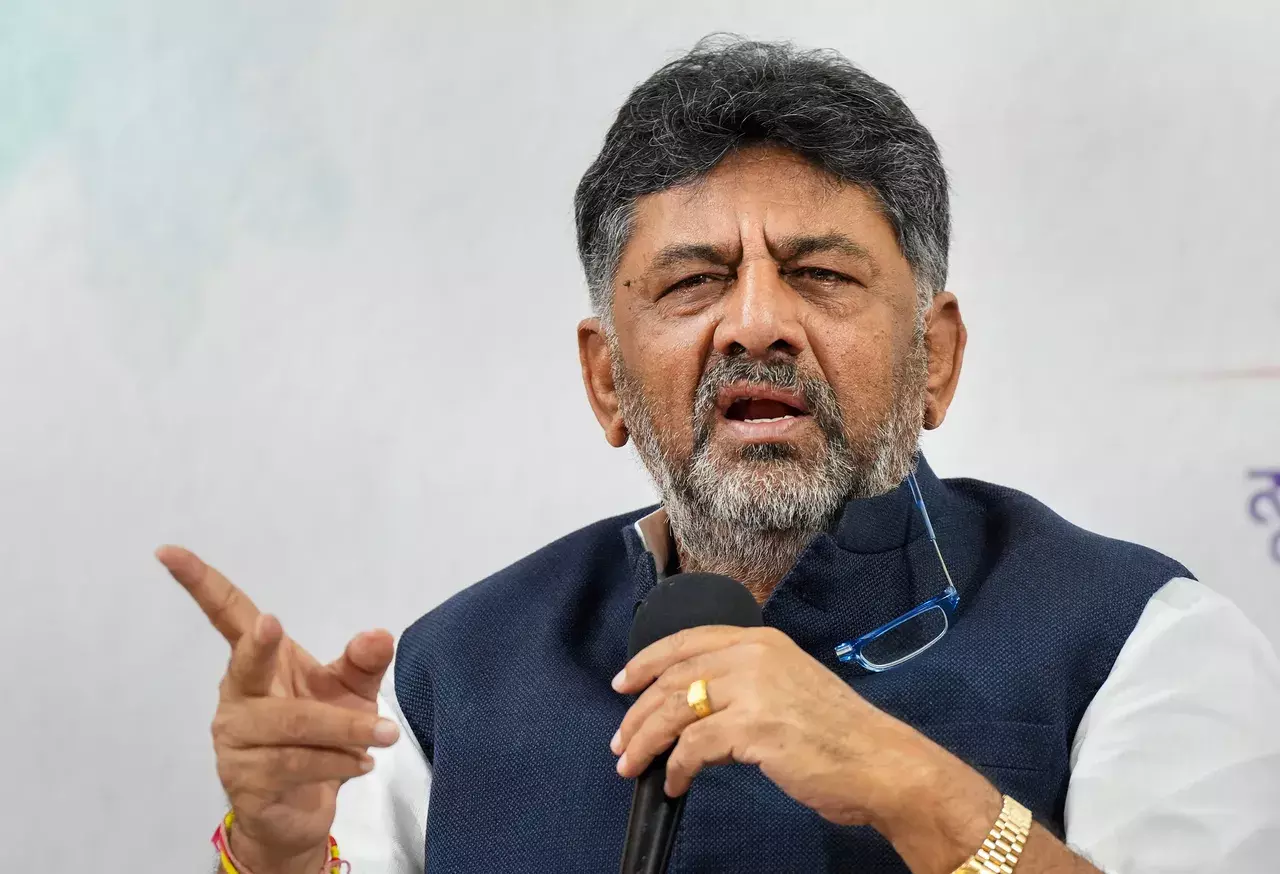 Income Tax Case : Bengaluru Court Gives Two-Year Permission To DK Shivakumar For Foreign Travel Income Tax Case : Bengaluru Court Gives Two-Year Permission To DK Shivakumar For Foreign Travel