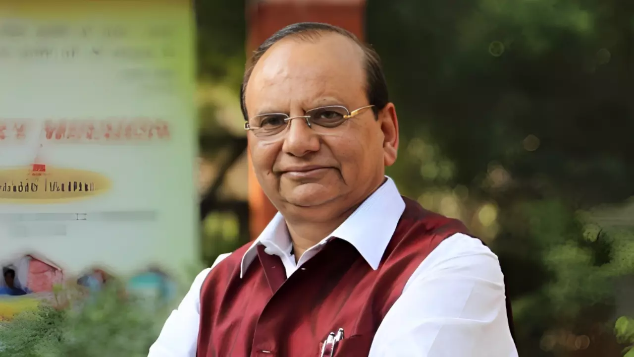 Assault Case Against Delhi LG Vinai Saxena| Gujarat High Court Stays Criminal Trial Proceedings Pending In Ahmedabad Court Assault Case Against Delhi LG Vinai Saxena| Gujarat High Court Stays Criminal Trial Proceedings Pending In Ahmedabad Court