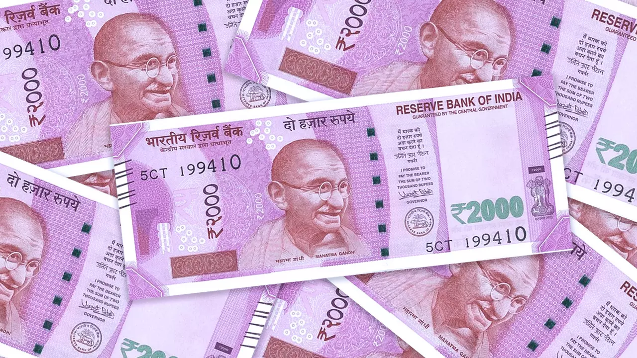 Decision To Dispense With ₹2000 Notes Not Towards Demonetisation; Courts Should Not Sit As Appellate Authority Over Policy Decision: Delhi High Court Decision To Dispense With ₹2000 Notes Not Towards Demonetisation; Courts Should Not Sit As Appellate Authority Over Policy Decision: Delhi High Court