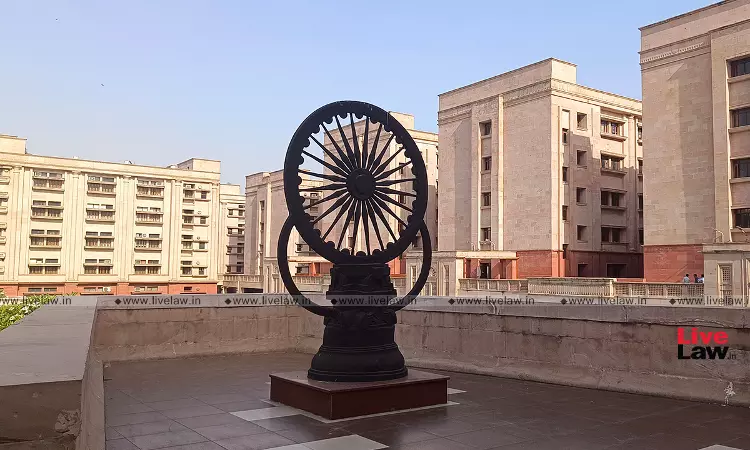 Trial Courts Must Shed Their Inertia & Ask Questions To Witnesses In Appropriate Cases To Sift Grain From Chaff: Allahabad HC Trial Courts Must Shed Their Inertia & Ask Questions To Witnesses In Appropriate Cases To Sift Grain From Chaff: Allahabad HC
