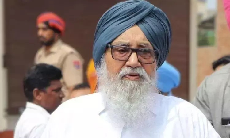 Review Petition Filed Before Supreme Court Against Quashing Of Cheating Case Against Former Punjab CM Prakash Singh Badal & Akali Dal Leaders Over Dual Constitution Review Petition Filed Before Supreme Court Against Quashing Of Cheating Case Against Former Punjab CM Prakash Singh Badal & Akali Dal Leaders Over Dual Constitution