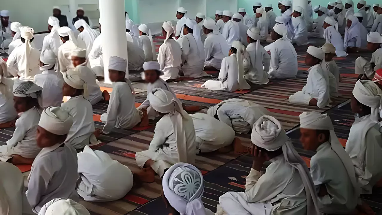 Uttarakhand High Court Asks Maktabs Illegally Using Name Madarsa To File Affidavit Desisting From Such Practice Uttarakhand High Court Asks Maktabs Illegally Using Name Madarsa To File Affidavit Desisting From Such Practice