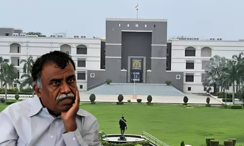 Gujarat Riots Conspiracy Case | High Court Grants Bail To Ex-DGP RB Sreekumar Who Was Arrested Along With Teesta Setalvad