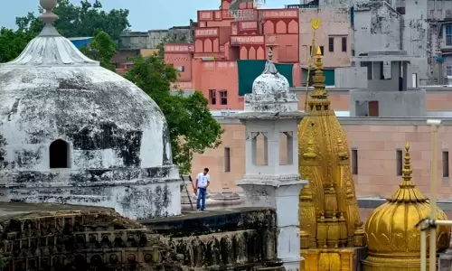 Plea For ASI Survey Of Gyanvapi Mosques Blocked Cellars | Varanasi Court Grants Time Till Feb 28 To Mosque Committee To File Objections