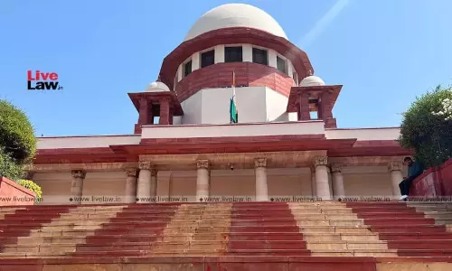 Contempt Petition Cant Be Filed Against Registry For Not Listing Case On Date Specified By Court : Supreme Court Dismisses Advocates Plea Contempt Petition Cant Be Filed Against Registry For Not Listing Case On Date Specified By Court : Supreme Court Dismisses Advocates Plea