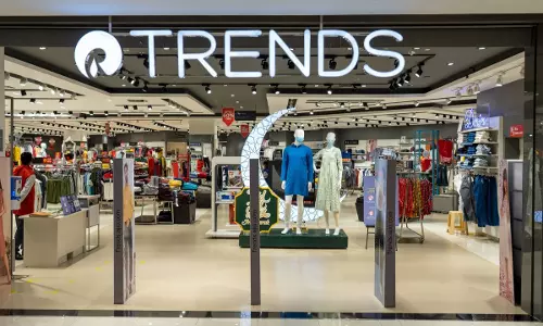 Charging Rs 7 For Carry Bag By Reliance Trends - Against Interest Of Customers, Consumer Commission Directs To Pay 3000 For Harassment Charging Rs 7 For Carry Bag By Reliance Trends - Against Interest Of Customers, Consumer Commission Directs To Pay 3000 For Harassment