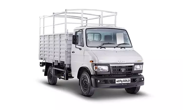 Commercial Vehicle Qualifying As Light Motor Vehicle U/S 2(21) MV Act Doesnt Require Driver To Have “Transport” Endorsement: Gauhati High Court Commercial Vehicle Qualifying As Light Motor Vehicle U/S 2(21) MV Act Doesnt Require Driver To Have “Transport” Endorsement: Gauhati High Court