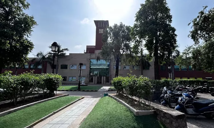 Removal Of Ovary Without Consent, New Delhi Commission Orders Mool Chand Khairati Ram Hospital To Pay Rs. 5 Lakh Compensation, 50k Litigation Cost