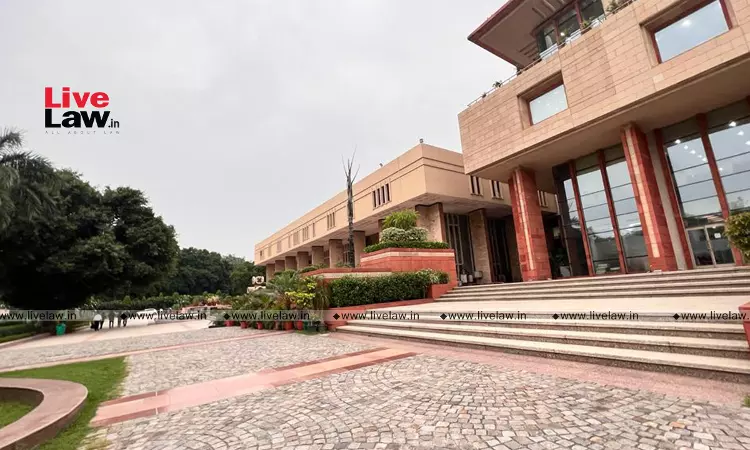 Authority Asking For OBC-NCL Certificate Should Keep Cut-Off Date Of Issuance In Line With Financial Year, Deviation Creates Confusion: Delhi HC Authority Asking For OBC-NCL Certificate Should Keep Cut-Off Date Of Issuance In Line With Financial Year, Deviation Creates Confusion: Delhi HC