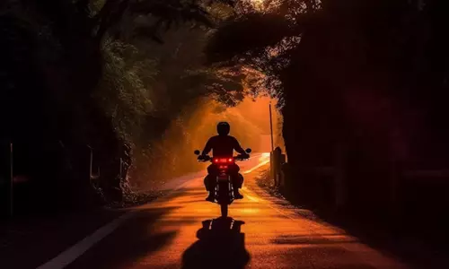 Roads Ordinarily Deserted At Night, Likelihood Of Causing Death By Accident Less: Kerala HC Modifies Charge Against Biker From 304 IPC To 304A IPC