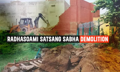Allahabad HC Quashes FIRs Against Officer Bearers Of Radhasoami Satsang Sabha, Says Dispute Between District Admin And Sabha Is Civil In Nature Allahabad HC Quashes FIRs Against Officer Bearers Of Radhasoami Satsang Sabha, Says Dispute Between District Admin And Sabha Is Civil In Nature