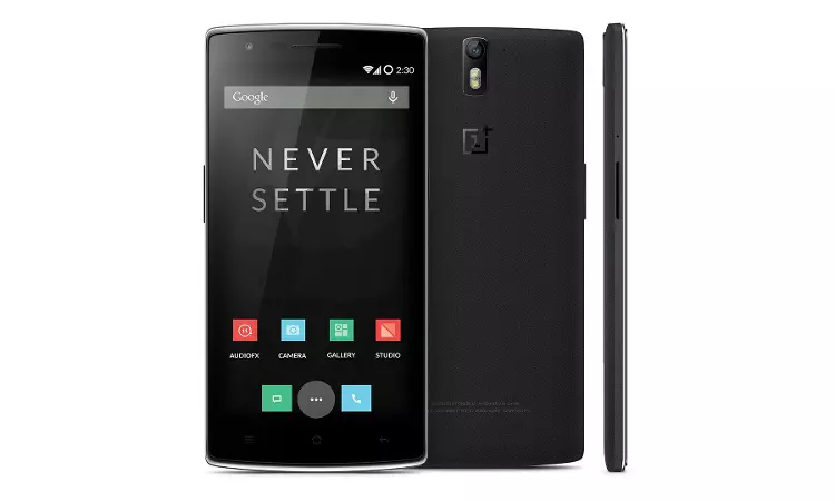 Explosion Of Smartphone While Charging, South Delhi District Commission Orders OnePlus To Pay Compensation And Legal Costs Explosion Of Smartphone While Charging, South Delhi District Commission Orders OnePlus To Pay Compensation And Legal Costs
