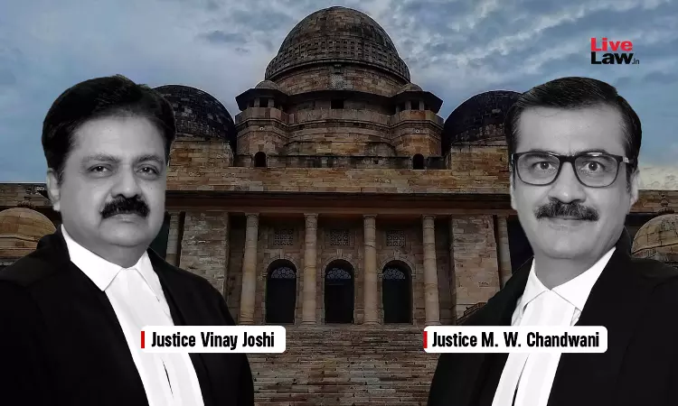 CrPC Doesn’t Envisage One Sided Investigation: Bombay High Court Directs Police To Consider WhatsApp Chats Submitted By Accused CrPC Doesn’t Envisage One Sided Investigation: Bombay High Court Directs Police To Consider WhatsApp Chats Submitted By Accused