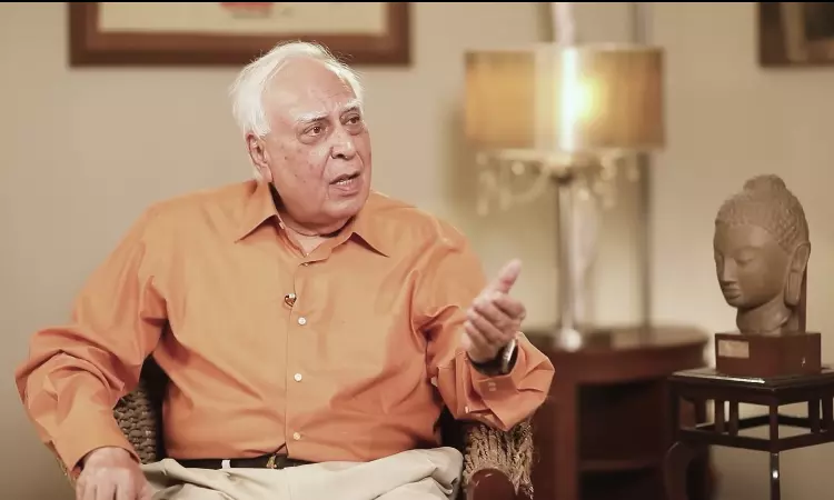 Electoral Bonds Biggest Scam In History Of India, Voter Must Know Who Is Funding Parties : Kapil Sibal Electoral Bonds Biggest Scam In History Of India, Voter Must Know Who Is Funding Parties : Kapil Sibal