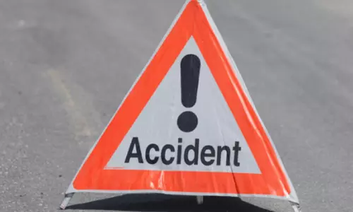 Duty Of Stationary Trucks Driver To Use Parking Lights: Bombay High Court Enhances Compensation To Kin Of Deceased Biker In Fatal Collision