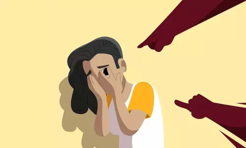 No Sexual Intent: Bombay High Court Drops POCSO Charge Against Youth Booked For Slapping, Abusing Minor In Filthy Language No Sexual Intent: Bombay High Court Drops POCSO Charge Against Youth Booked For Slapping, Abusing Minor In Filthy Language