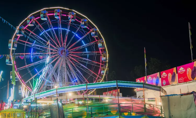 Dancing Swing Ride Accident, NCDRC Directs Rizvana Amusement Co. To Pay Rs. 35 Lakhs To Complainant Dancing Swing Ride Accident, NCDRC Directs Rizvana Amusement Co. To Pay Rs. 35 Lakhs To Complainant