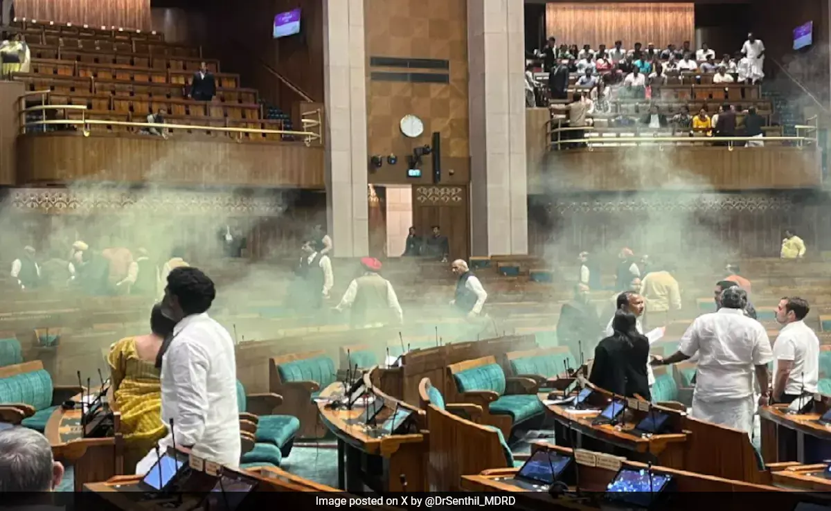 Delhi High Court Grants Bail To Two Accused In 2023 Parliament Security Breach UAPA Case, Bars Them From Giving Interviews Delhi High Court Grants Bail To Two Accused In 2023 Parliament Security Breach UAPA Case, Bars Them From Giving Interviews
