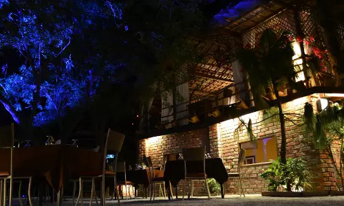 Jodhpur District Commission Holds Foresta Café Liable For Failure To Provide Regular Drinking Water, Compelling Customers To Buy Bottled Water Jodhpur District Commission Holds Foresta Café Liable For Failure To Provide Regular Drinking Water, Compelling Customers To Buy Bottled Water