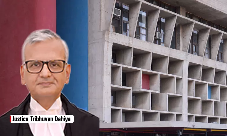 2015 Sacrilege Incident | P&H High Court Refuses To Quash FIR Against Ex-MLA, Says Bar U/S 195 CrPC Only Arises At Cognisance Stage 2015 Sacrilege Incident | P&H High Court Refuses To Quash FIR Against Ex-MLA, Says Bar U/S 195 CrPC Only Arises At Cognisance Stage