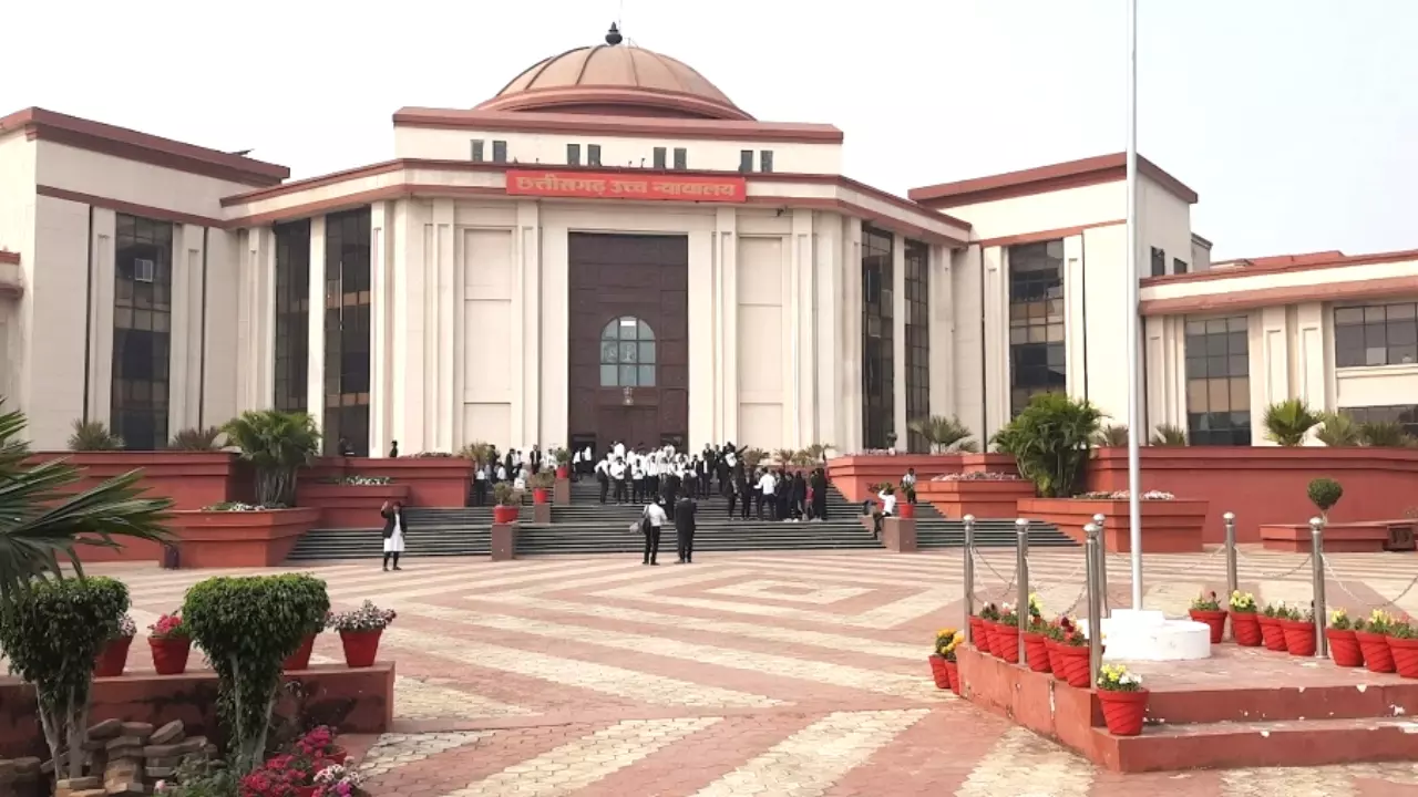 Chhattisgarh High Court Grants 4 Months Protection To Durg Stadium Shopkeepers Facing Eviction Ahead Of Proposed Redevelopment Chhattisgarh High Court Grants 4 Months Protection To Durg Stadium Shopkeepers Facing Eviction Ahead Of Proposed Redevelopment