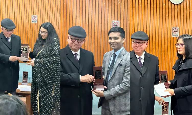 Justice Aftam Alam  Presents Outstanding Legal Minds With Justice JS Verma Fellowship By Supreme Court Lawyers Welfare Trust