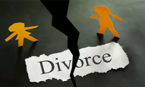 Quarrel Involves Both Parties, Cannot Be A Reason To Grant Divorce On Grounds Of Cruelty: Calcutta High Court Quarrel Involves Both Parties, Cannot Be A Reason To Grant Divorce On Grounds Of Cruelty: Calcutta High Court