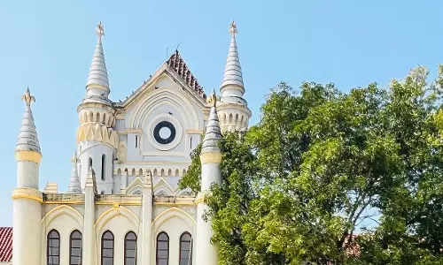 MP High Court Denies Anticipatory Bail To Woman Accused Of Embezzling Railways Ticket Sale Proceeds
