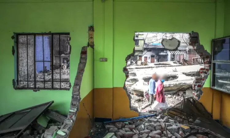 Haldwani Mosque-Madrasa Demolition | Uttarakhand HC Seeks State Govts Reply In 6 Weeks, Posts Matter For Hearing On May 8 Haldwani Mosque-Madrasa Demolition | Uttarakhand HC Seeks State Govts Reply In 6 Weeks, Posts Matter For Hearing On May 8