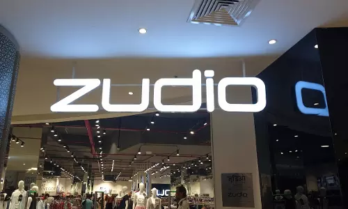 Gurgaon District Commission Holds Zudio Solutions Liable For Charging Rs. 10 For Carry Bag, Orders Rs. 15,000 Compensation, Rs. 11k Legal Costs Gurgaon District Commission Holds Zudio Solutions Liable For Charging Rs. 10 For Carry Bag, Orders Rs. 15,000 Compensation, Rs. 11k Legal Costs
