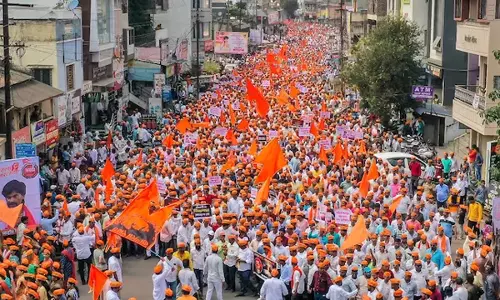Bombay High Court Directs Protestors Seeking Maratha Reservation To Vacate Mumbai Roads By Tomorrow