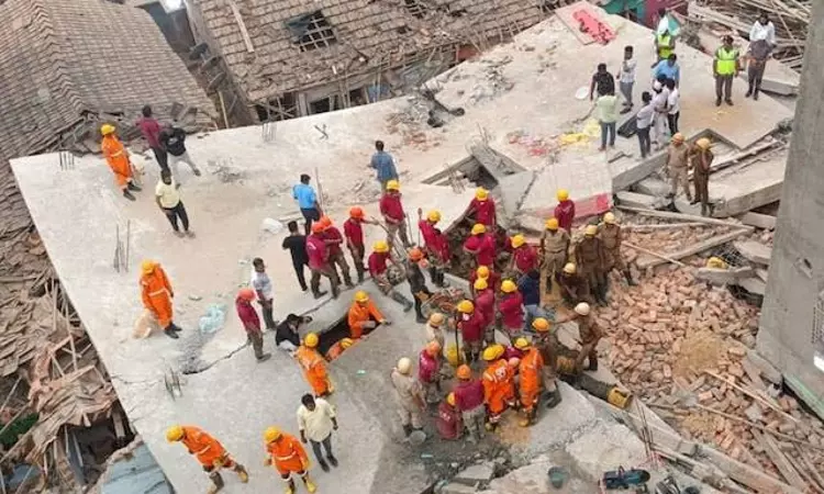 [Garden Reach Building Collapse] Plea In Calcutta HC Challenges Unauthorised Constructions In Area, Seeks Courts Intervention In Stage-Managed Inquiry