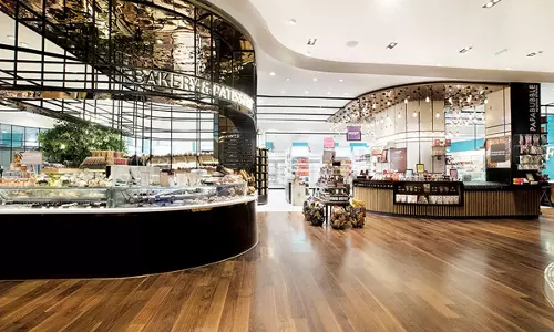 Pieces Of Rubber Gloves Found In Packed Food Item, New Delhi District Commission Holds Food Hall At Chanakya Mall Liable
