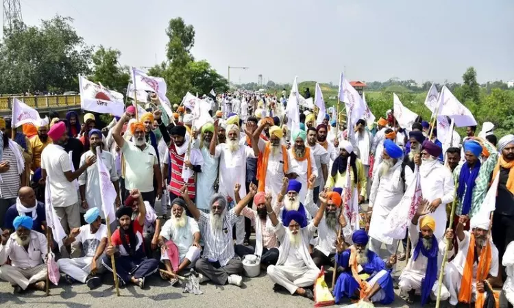 RTI Act: CIC Upholds Denial Of Information On Blocking Of X Accounts Covering Farmers Protests And Those Critical Of Government RTI Act: CIC Upholds Denial Of Information On Blocking Of X Accounts Covering Farmers Protests And Those Critical Of Government