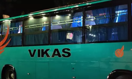 North-East Delhi District Commission Holds Vikas Travels Liable For Failure To Stop Bus At Designated Stop North-East Delhi District Commission Holds Vikas Travels Liable For Failure To Stop Bus At Designated Stop