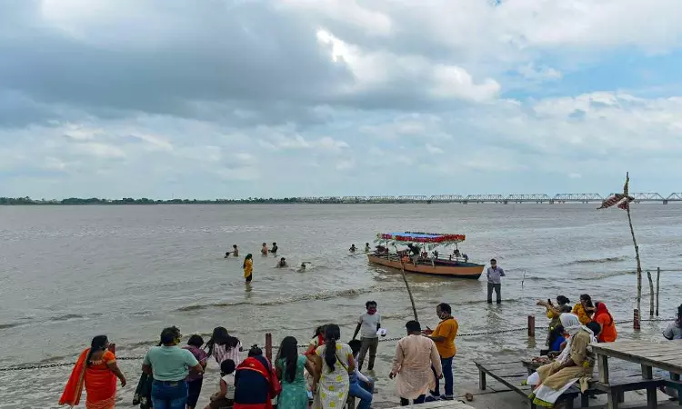 Allahabad HC Raps UP Govt For Apathy In Responding To PIL Over Pollution In River Saryu At Ayodhya Allahabad HC Raps UP Govt For Apathy In Responding To PIL Over Pollution In River Saryu At Ayodhya