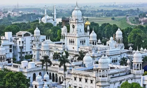 Allahabad High Court Permits VC, Executive Council Members Of KGMC To Move Discharge Applications Before Contempt Court