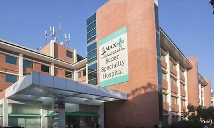 Prescribing Consumption Of Milk To Patient Suffering With Ulcerative Colitis, Chandigarh District Commission Holds Max Super Speciality Hospital Liable Prescribing Consumption Of Milk To Patient Suffering With Ulcerative Colitis, Chandigarh District Commission Holds Max Super Speciality Hospital Liable