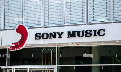 Sony Music, Universal Music Group And Warner Records Sue AI Startups Suno And Udio For Copyright Infringement Sony Music, Universal Music Group And Warner Records Sue AI Startups Suno And Udio For Copyright Infringement